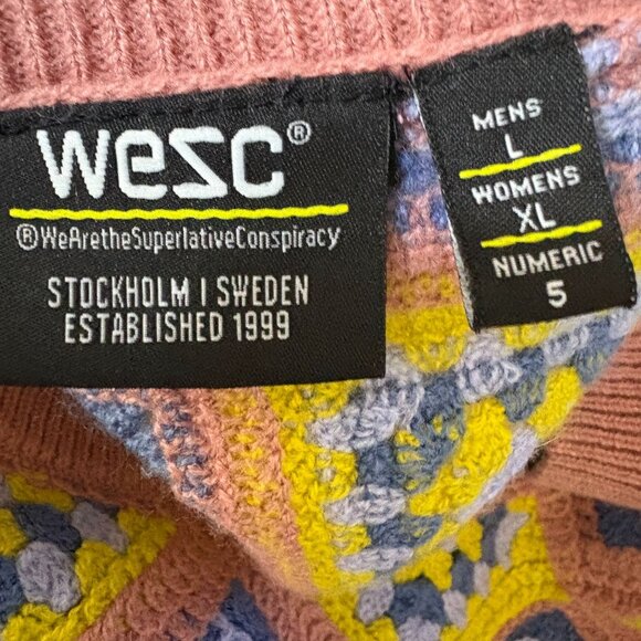 Unisex WESC Crochet Floral Sweater Vest Floral Square Mens Large Womens Size XL - Picture 6 of 7